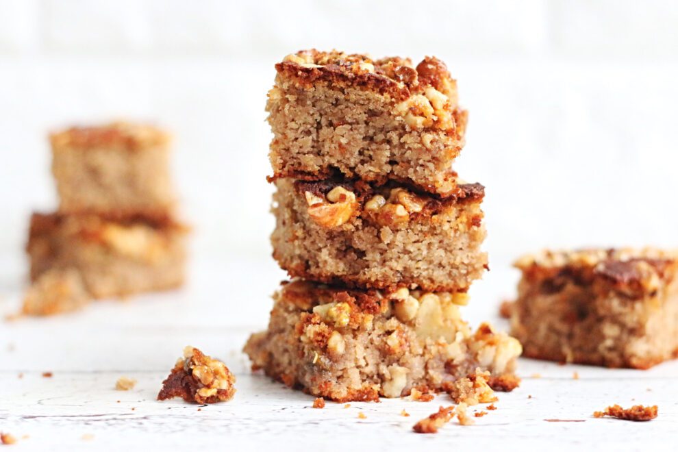 Crunchy plaatcake met noten Crunchy plaatcake met noten
