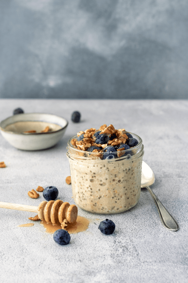 Overnight oats met noten & fruit Overnight oats met noten & fruit
