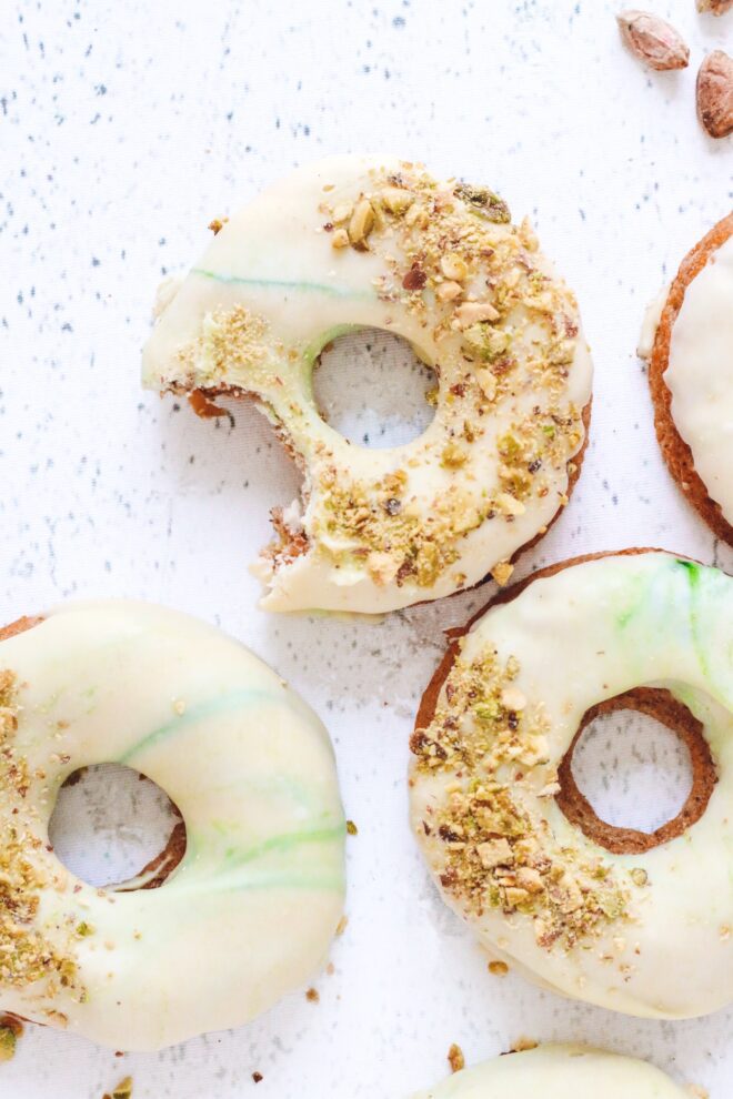 Pistache donuts Pistache donuts