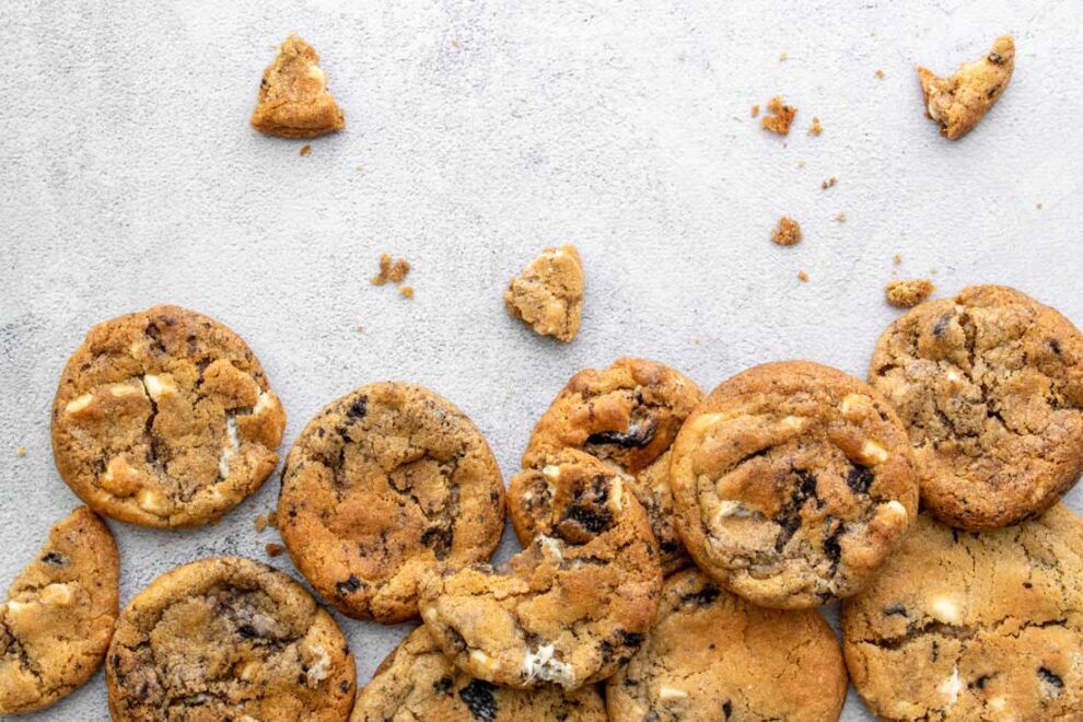Oreo white chocolate cookies Oreo white chocolate cookies