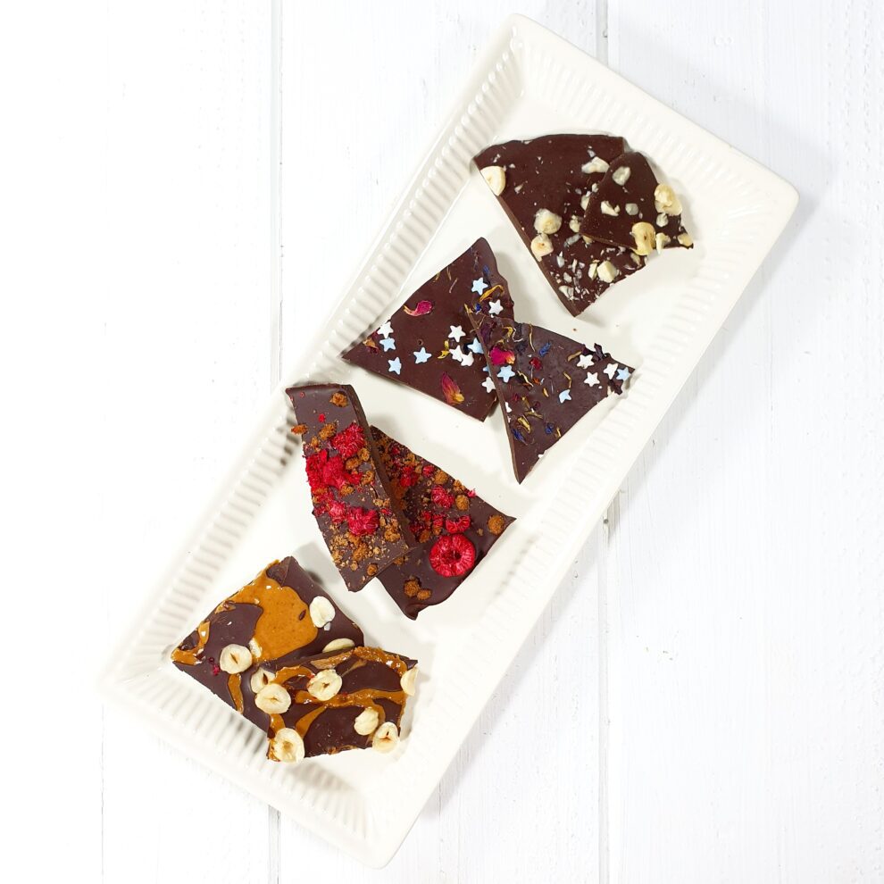 Zelfgemaakte chocoladereep Zelfgemaakte chocoladereep