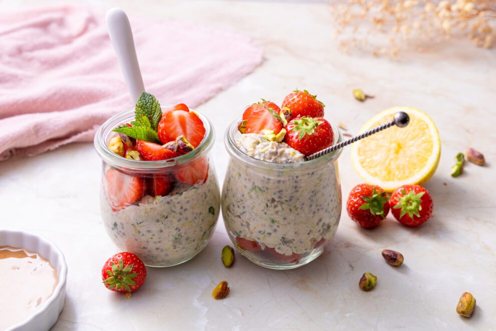 Overnight oats met aardbei en courgette Overnight oats met aardbei en courgette