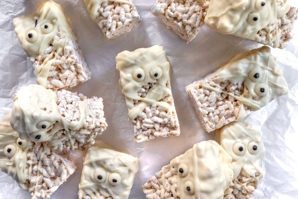 Halloween Rice Crispy Treats Halloween Rice Crispy Treats